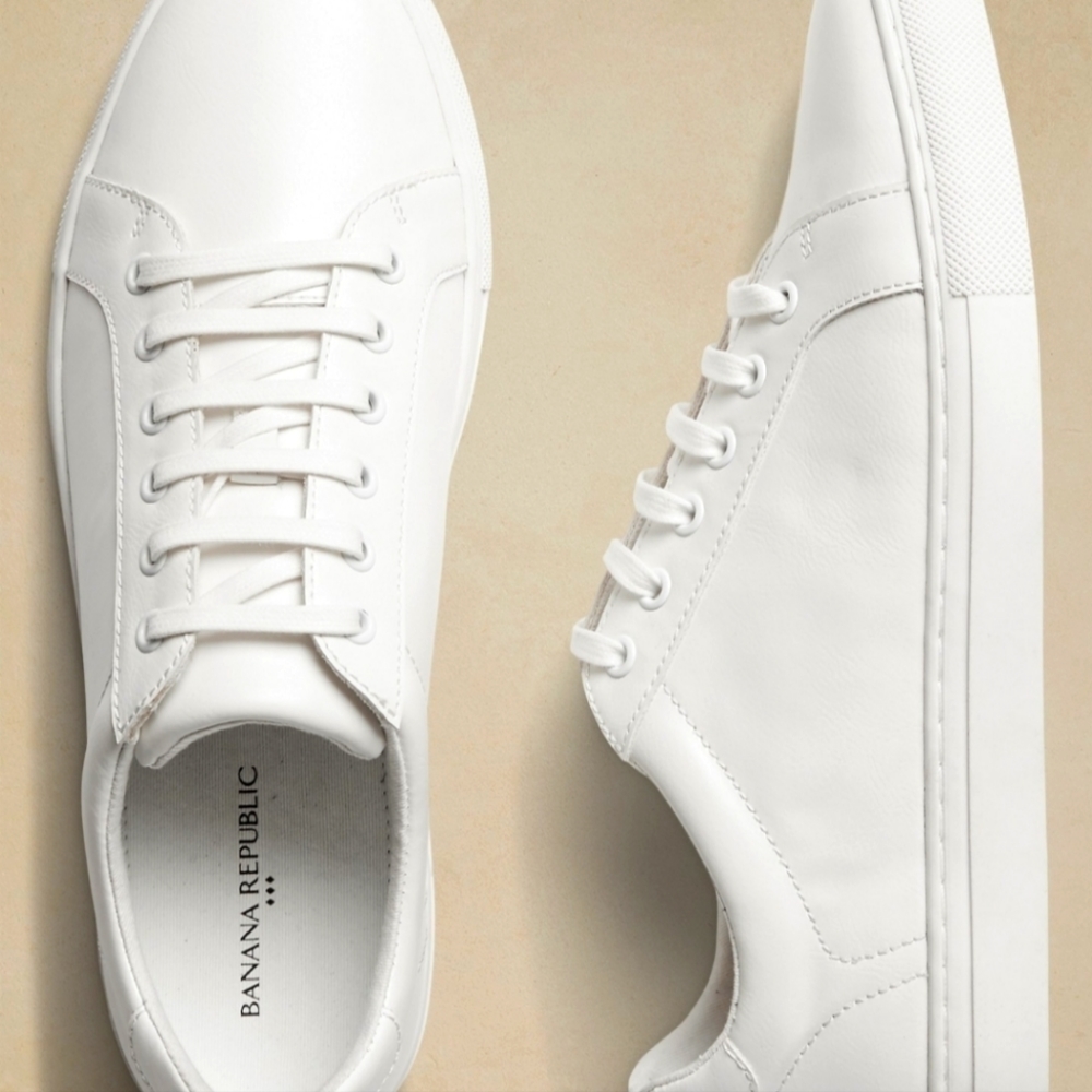 Banana Republic Sneakers